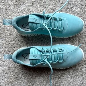 Ecco Dual Fit- Aqua Teal Athletic Sneaker
